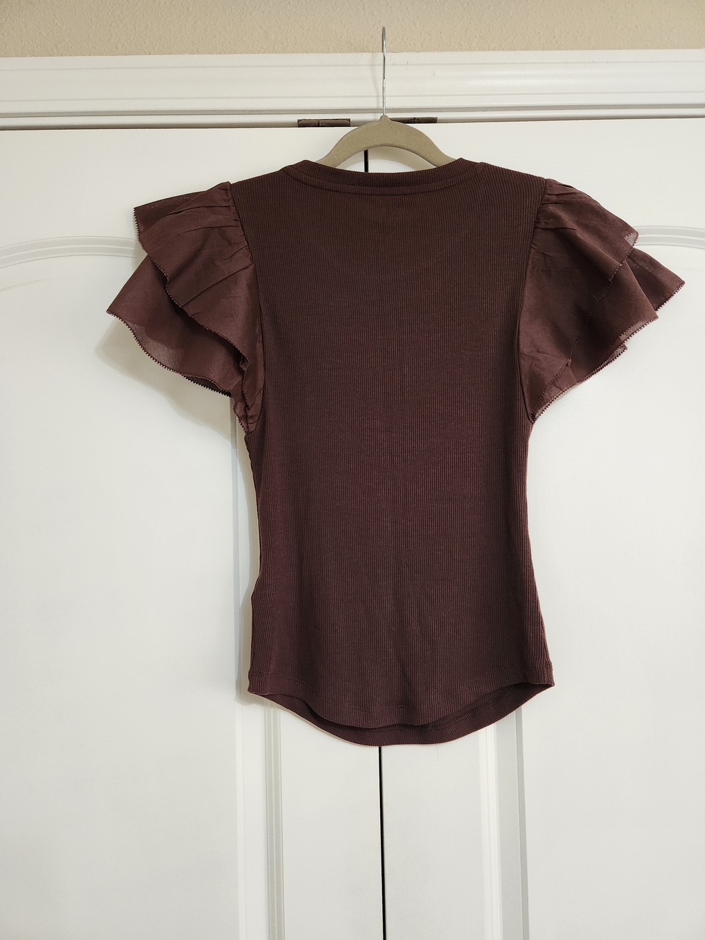 GAP Chocolate Brown Whimsical Flutter-Sleeve Ribbed Tee - Picture 3 of 9